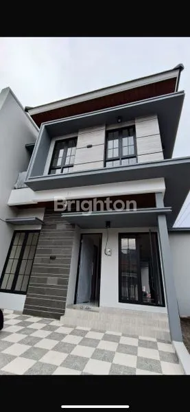 image RUMAH MODERN KONTEMPORER HOOK DAERAH KLAMPIS (1)