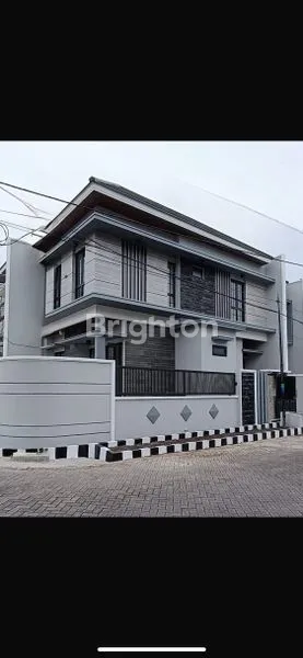 image RUMAH MODERN KONTEMPORER HOOK DAERAH KLAMPIS (2)