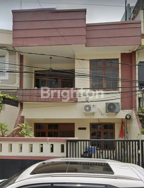image DIJUAL RUMAH 2,5 LANTAI SIAP HUNI AMAN, TENANG, NYAMAN, STS SUNTER (1)