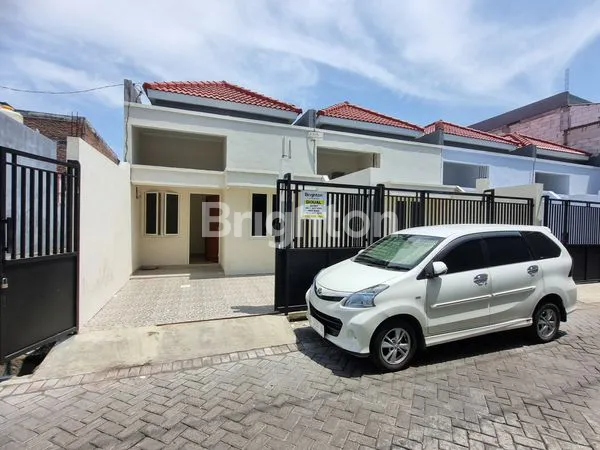 image RMH BARU 1LT DI LEBAK INDAH DEKAT UNAIR,WM,GLX MALL (1)