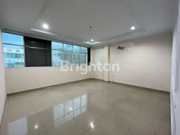 image SEMI GEDUNG STRATEGIS – KEBAYORAN LAMA JAKARTA SELATAN (1)