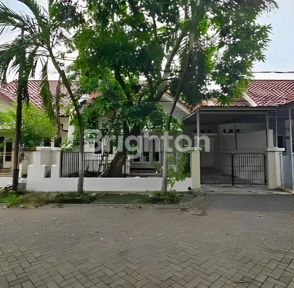image RUMAH 1 LANTAI DI GALAXY BUMI PERMAI TAHAP 2 DEPAN TAMAN (2)