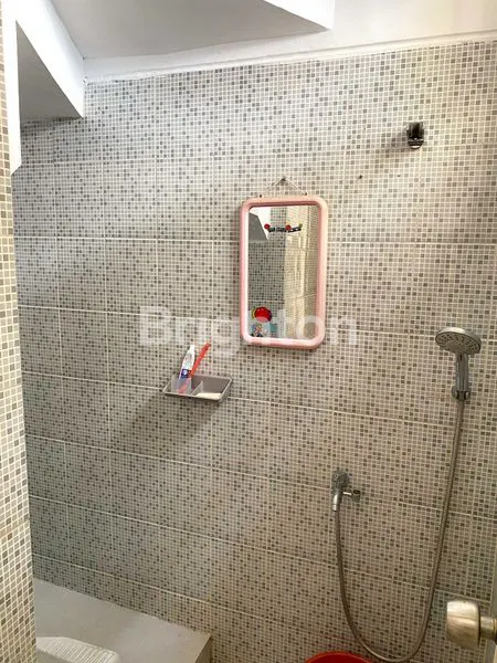 image FULL FURNISHED RUMAH DI KOMPLEK ELITE MERCI JOHOR MEDAN TERKESAN SANGAT ELEGAN (8)