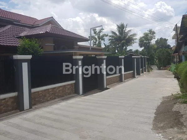 image HOT LISTING RUMAH ASRI DI PUSAT KOTA SAMARINDA (2)