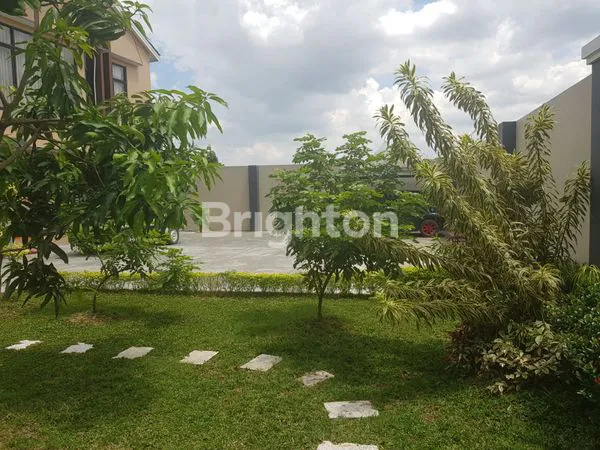image HOT LISTING RUMAH ASRI DI PUSAT KOTA SAMARINDA (3)