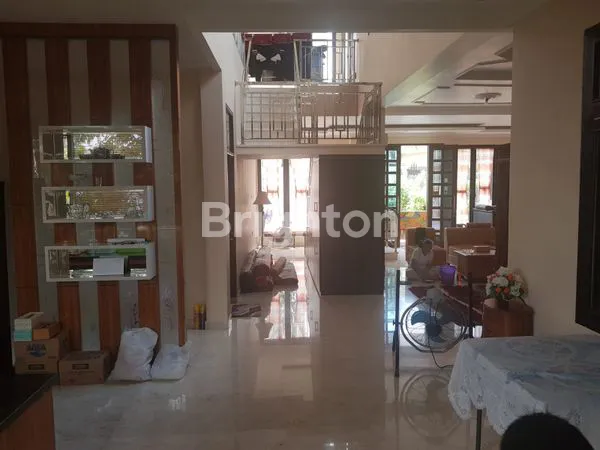 image HOT LISTING RUMAH ASRI DI PUSAT KOTA SAMARINDA (5)