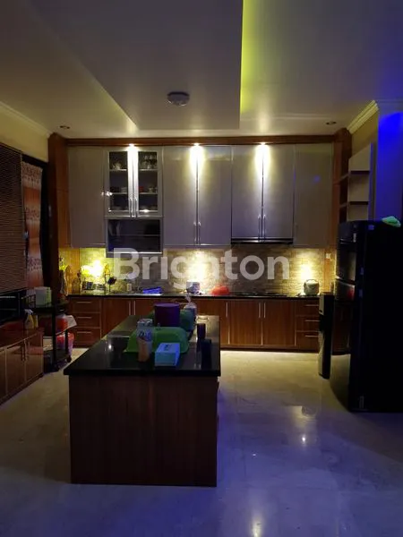 image HOT LISTING RUMAH ASRI DI PUSAT KOTA SAMARINDA (6)