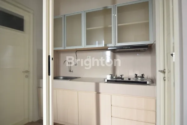 image RUMAH MEWAH 3KT DI MARGONDA RAYA, LT 1233M2 HADAP SELATAN (7)