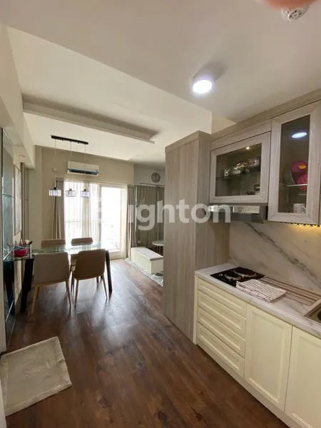 image APARTEMEN FAMILY LUXURY FULL FURNISHED CANTIK DAN NYAMAN DI PUNCAK DHARMAHUSADA MERR SELANGAKAH KE UNAIR DAN GALAXY MALL, COCOK BUAT KELUARGA KECIL (1)