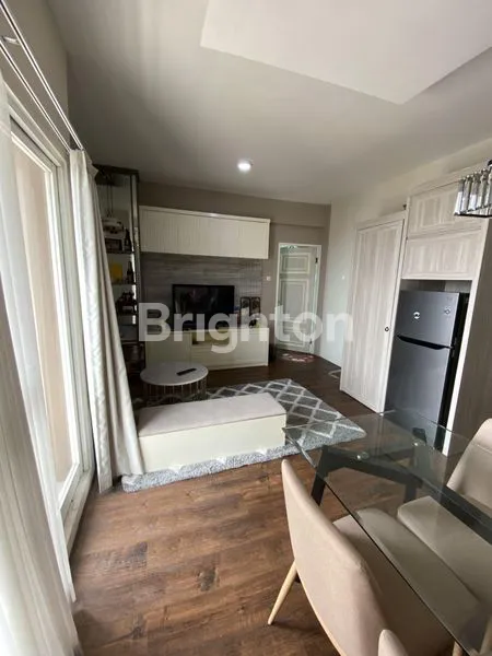 image APARTEMEN FAMILY LUXURY FULL FURNISHED CANTIK DAN NYAMAN DI PUNCAK DHARMAHUSADA MERR SELANGAKAH KE UNAIR DAN GALAXY MALL, COCOK BUAT KELUARGA KECIL (2)