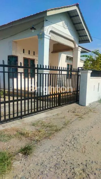 image RUMAH CANTIK DAN TERAWAT DI MARELAN MEDAN (1)