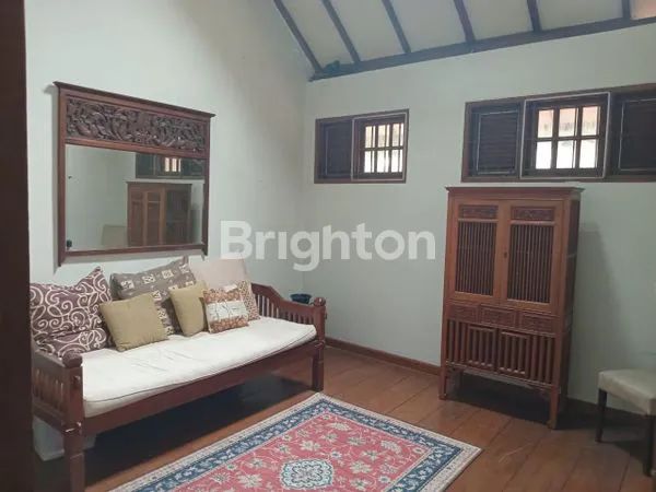 image RUMAH BAGUS DI  DAERAH CIPETE (8)