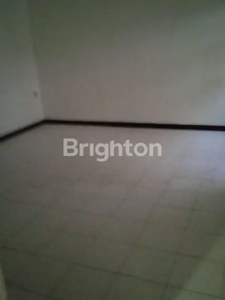 image RUMAH SIAP HUNI KLAMPIS SEMOLO NYAMAN TERAWAT (4)