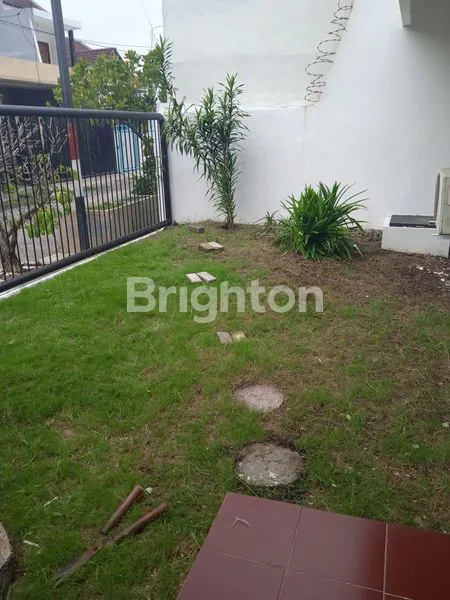 image RUMAH SIAP HUNI KLAMPIS SEMOLO NYAMAN TERAWAT (5)