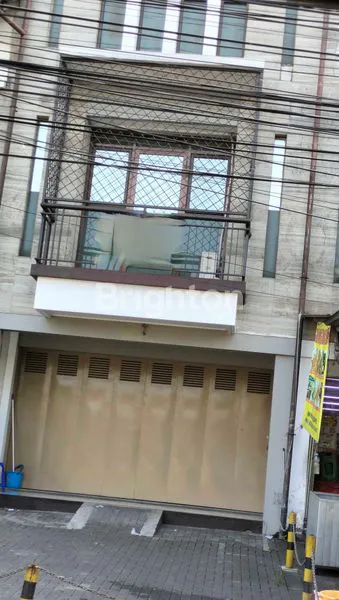 JUAL RUKO 3 1/2 LANTAI DI MEKAR WANGI, BANDUNG