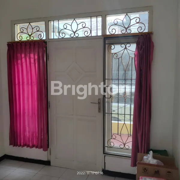 image RUMAH SEMI FURNISH DI LEBAK INDAH MAS TAMBAKSARI SURABAYA (1)
