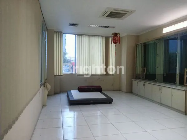 image GEDUNG KANTOR TANAH ABANG, JAKARTA PUSAT (7)