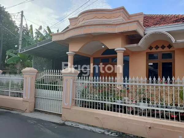 RUMAH IMPIAN LUAS DI SITUBONDO! HARGA NEGO, LOKASI STRATEGIS!