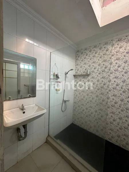 image CENDRAWASIH GREMET MANAHAN (7)