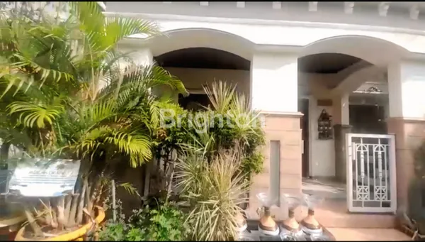 image DIJUAL RUMAH MEWAH ASRI LOKASI STRATEGIS  (1)