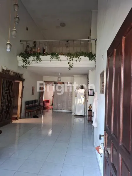 image TENGGILIS MEJOYO (4)