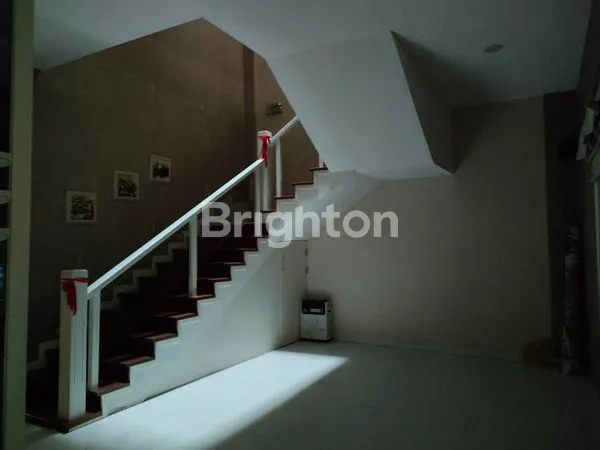 VILLA MAKMUR GARDEN JALAN T. AMIR HAMZAH