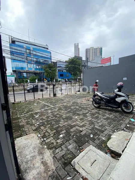 image GEDUNG DIJUAL  JL. RAYA BUNCIT (2)