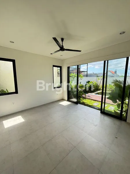 image 2BR SESEH BEACH VILLA (8)