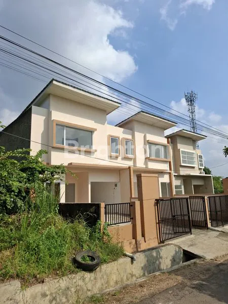 image PERUMAHAN TABUAN CLUSTER 2 LANTAI SIAP HUNI WAYHALIM BANDAR LAMPUNG (8)