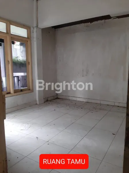 image RUMAH DI BROTOJOYO II (8)