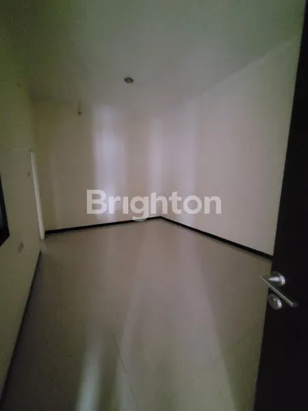 image RUMAH BARU RENOVASI DI PAKUWON CITY SURABAYA DEKAT PCM ITS UNAIR SUTOREJO MULYOSARI (3)