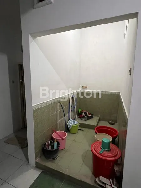 image RUMAH STRATEGIS DEKAT PINTU TOL GAYAM SARI (7)