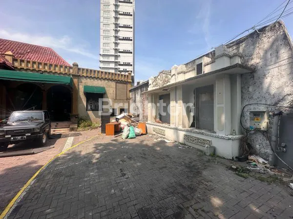 BANGUNAN KOMERSIAL EX CAFE