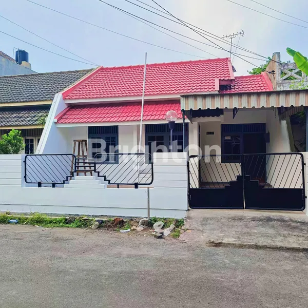 image RUMAH NGINDEN, SEMOLOWARU, MANYAR, SIAP HUNI, NO BOCOR, NO RAYAP (1)