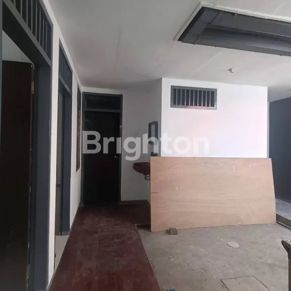 image RUMAH NGINDEN, SEMOLOWARU, MANYAR, SIAP HUNI, NO BOCOR, NO RAYAP (7)