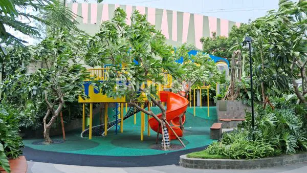 image APARTEMEN SUMMIT KELAPA GADING LUAS 110M², HGB, POOL, VIEW 2+1 KAMAR TIDUR, 2 KAMAR MANDI (3)