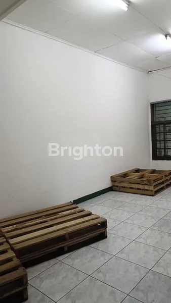 image RUMAH 1 1/2 LANTAI GREEN GARDEN (3)