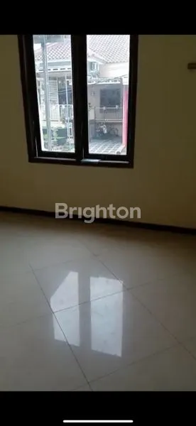 image RUMAH MINIMALIS CANTIK DI PERUM GRESIK REGENCY (2)