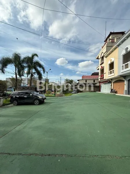 image RUKO 2 DAN 3 LANTAI STRATEGIS UNTUK BRANDING DI ALAYA (2)