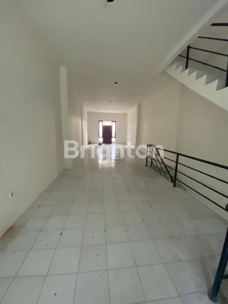 image RUKO 2 DAN 3 LANTAI STRATEGIS UNTUK BRANDING DI ALAYA (5)