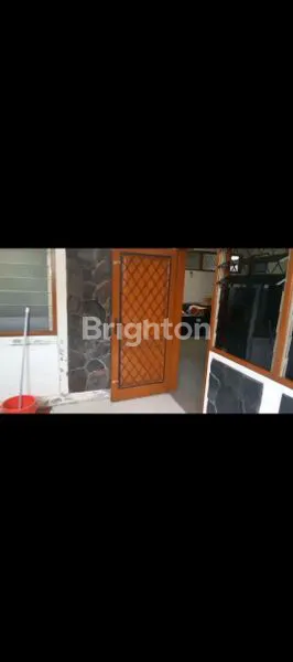 image RUMAH LUAS DI KOMPLEK GUMIL (3)