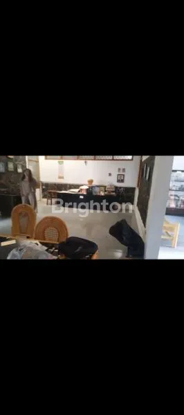 image RUMAH LUAS DI KOMPLEK GUMIL (5)