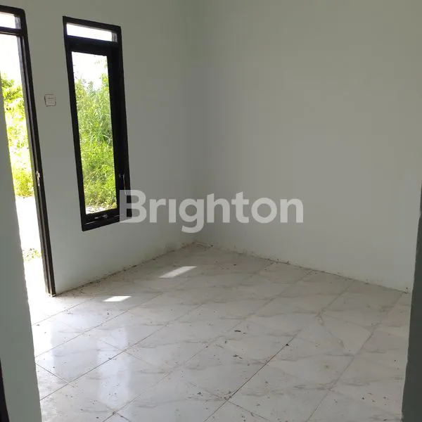 image RUMAH BARU READY SIAP HUNI DI JL  RINGIN SARI 2, KUBU RAYA (3)