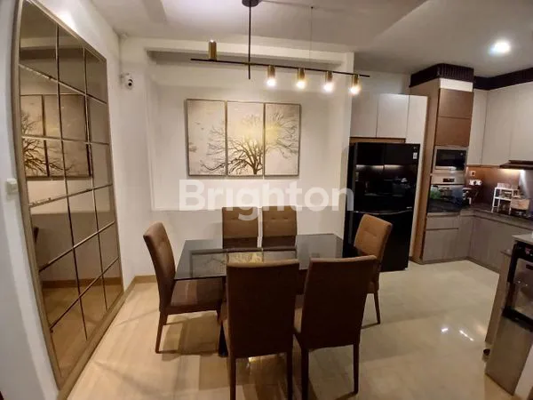 image RUMAH MODERN MINIMALIS 3LT DI KELAPA GADING (2)
