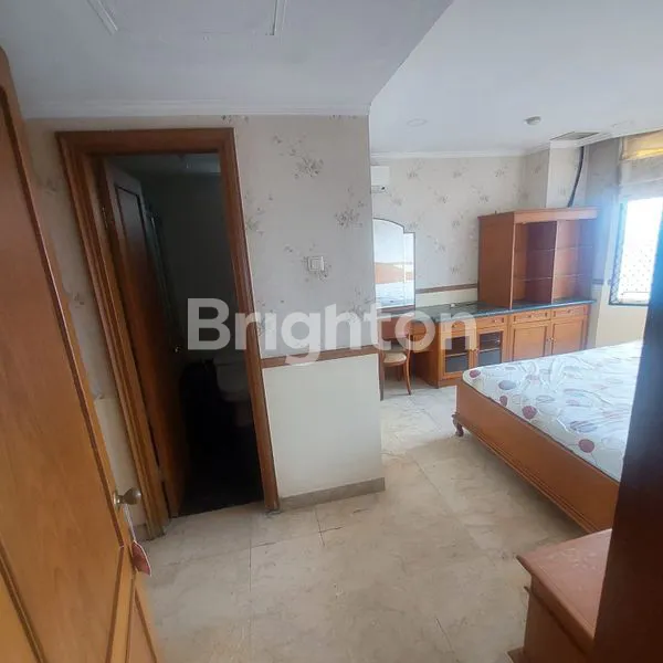 image DIJUAL APARTEMENT SLIPI JAKARTA BARAT 3BR +1 (3)