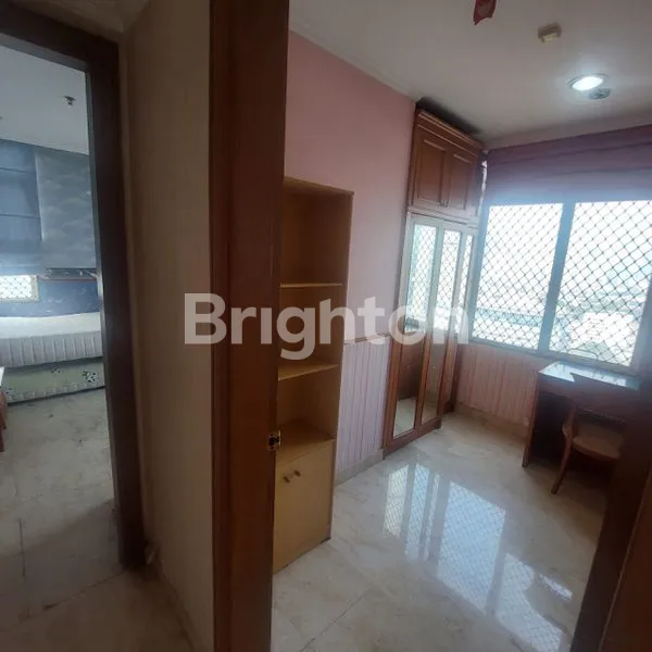 image DIJUAL APARTEMENT SLIPI JAKARTA BARAT 3BR +1 (2)