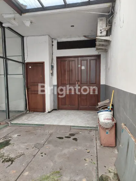image RUMAH KOS DEPAN JALAN RAYA LOKASI LUAS DI MONGINSIDI SIDOARJO (4)