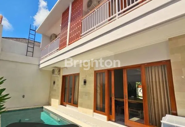 image VILLA KAMAR 4 HADAP SELATAN FULL FURNISH (1)