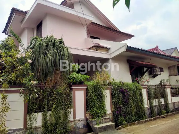 image RUMAH MEWAH HOEK 350/220 DEKAT UIN & MALL POINT SQUARE CIPUTAT (5)