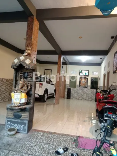 RUMAH LANTAI 2 PERUM MONANG MANING